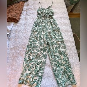 Pink Lily green and white tropical set